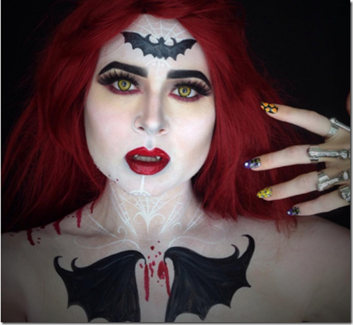 Maquillaje de Halloween murciélago en la frente