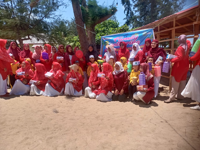 Peringati HUT RI ke-79, TK Aisyiyah Gelar Family Gathering di Pantai Atok