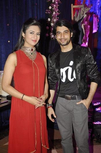 Sharad Malhotra & Divyanka Tripathi Couple HD Wallpapers Free Download