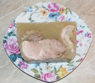 racitura, piftii, racituri, retete piftie, racitura de porc, piftie de porc, retete culinare, retete de mancare, retete de porc, preparate de porc, aperitive si gustari reci, retete de craciun si revelion, preparate de craciun si revelion, reteta racituri sau piftii specific bobotezei, preparate de boboteaza si sfantul ioan, retete de boboteaza si sfantul ioan, mancare traditionala romaneasca, 