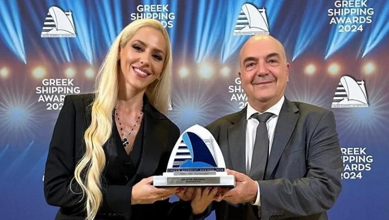 Το FSRU Alexandroupolis αναδείχτηκε «Πλοίο της Χρονιάς» στα Lloyd’s Greek Shipping Awards 2024