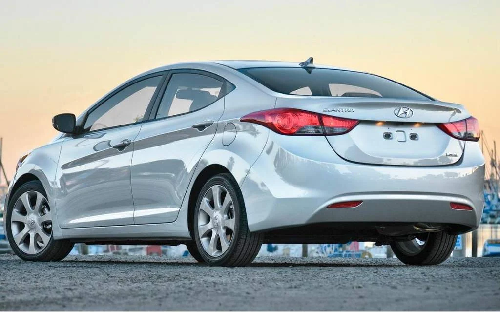 Hyundai Elantra 2013