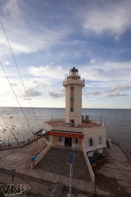 The lighthouse on Truong Sa Lon Island