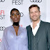 JOSHUA JACKSON posa por primera vez con Jodie Turner-Smith