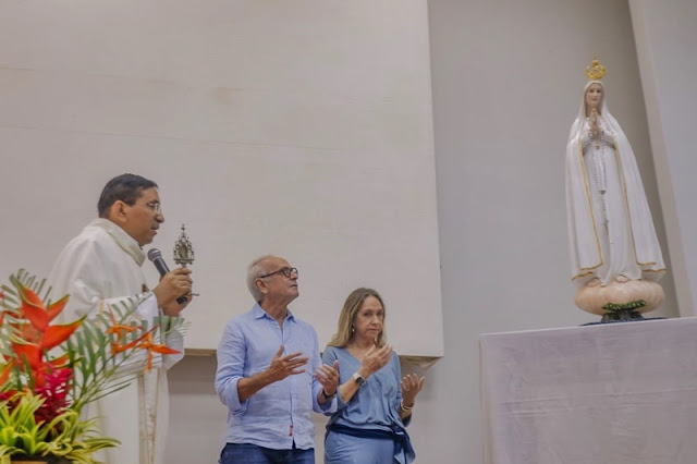 Prefeitura de João Pessoa recebe réplica da imagem de Nossa Senhora de Fátima e sedia missa solene