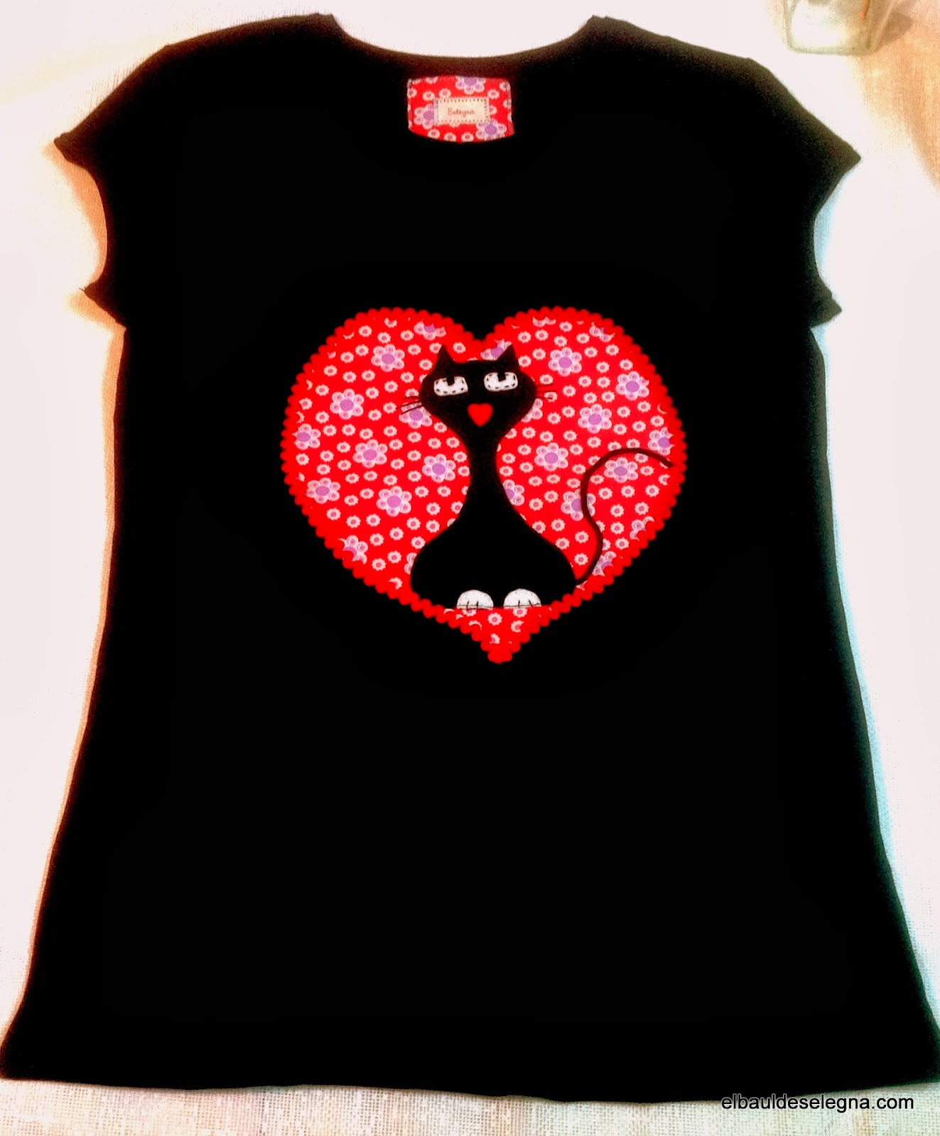  Camiseta gato guay negra