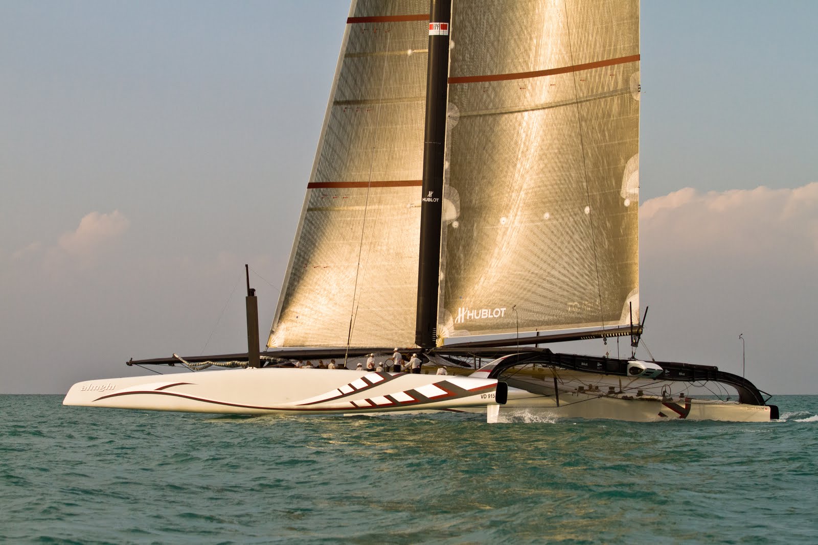 America's Cup: ...