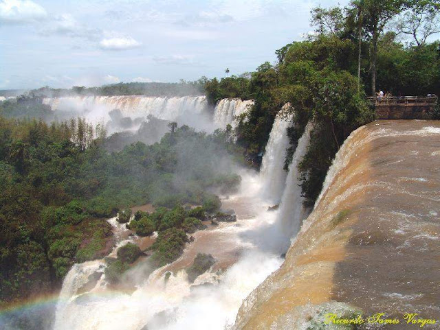 Athirapalli Waterfalls