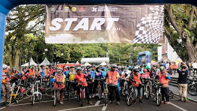  Ema Sumarna.: Pemkot Masifkan Budaya Sepeda di Kota Bandung