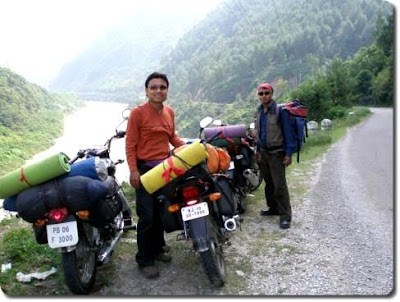 Beautiful Mountain Roads to Manali