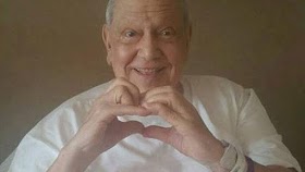 Ary Toledo é internado em estado gravíssimo