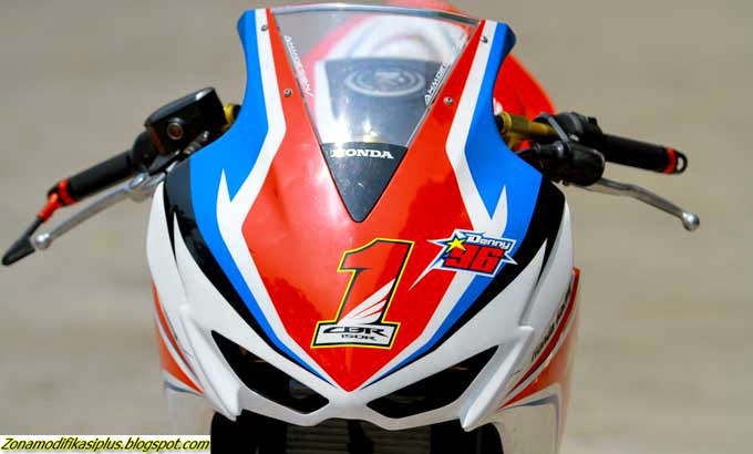 CBR 150R Jadi CBR1000RR - Honda All New CBR 150R 2014 Jakarta