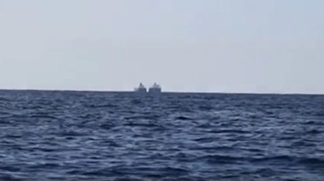 Τι συμβαίνει στα ανοικτά του Λακωνικού Κόλπου; Ελληνικές NAVTEX με στόχο την απομάκρυνση των μεταφορτώσεων ρωσικού πετρελαίου μεταξύ πλοίων, ύποπτα πάρε-δώσε