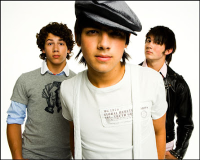 wallpapers jonas brothers. jonas brothers wallpaper 2009