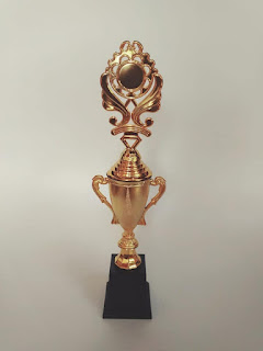 Trophy Harga 
