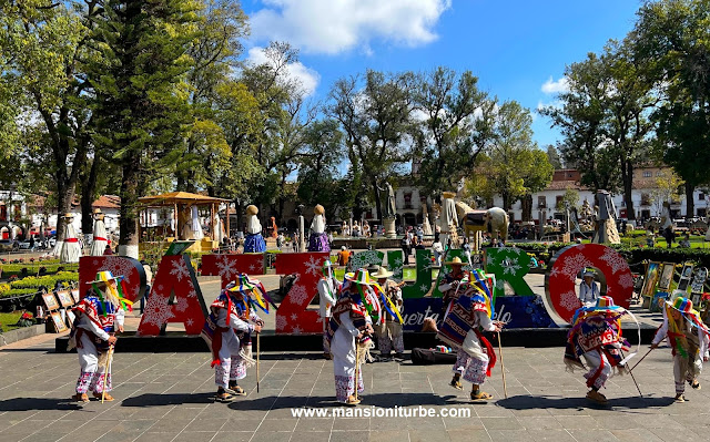 Vacaciones de Navidad en Pátzcuaro, La Danza de los Viejitos