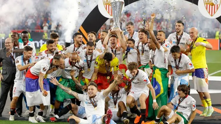 Sevilla win their seventh Europa League final beating Jose Mourinho's Roma on penalties