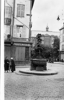 Photo ancienne d'Auvergne : lieux divers.