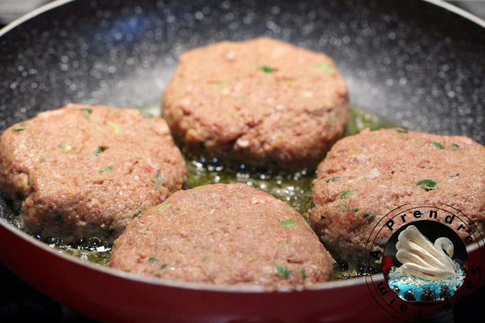 Hamburger anglais (pas à pas en photos)