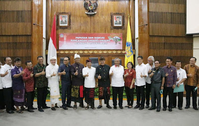 Perjuangkan RUU Provinsi Bali, Gubernur Koster Panen Dukungan