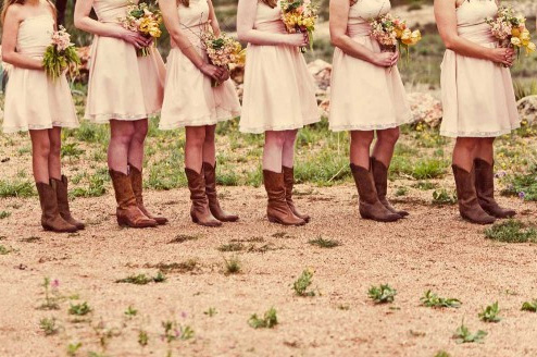 Dress  Wedding on Mad Woman S To Do List  Wedding Wednesday  Country