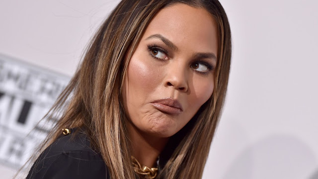 Biodata Chrissy Teigen