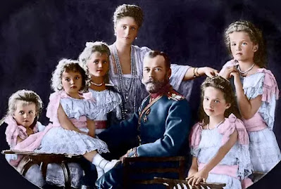 Misterio del asesinato de la familia Romanov.