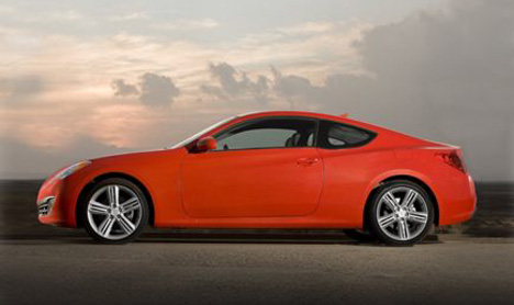 2012 Hyundai Genesis Coupe side view