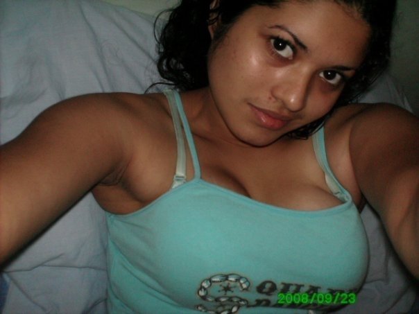 very hot indian teen Self Shooted Downblouse pics