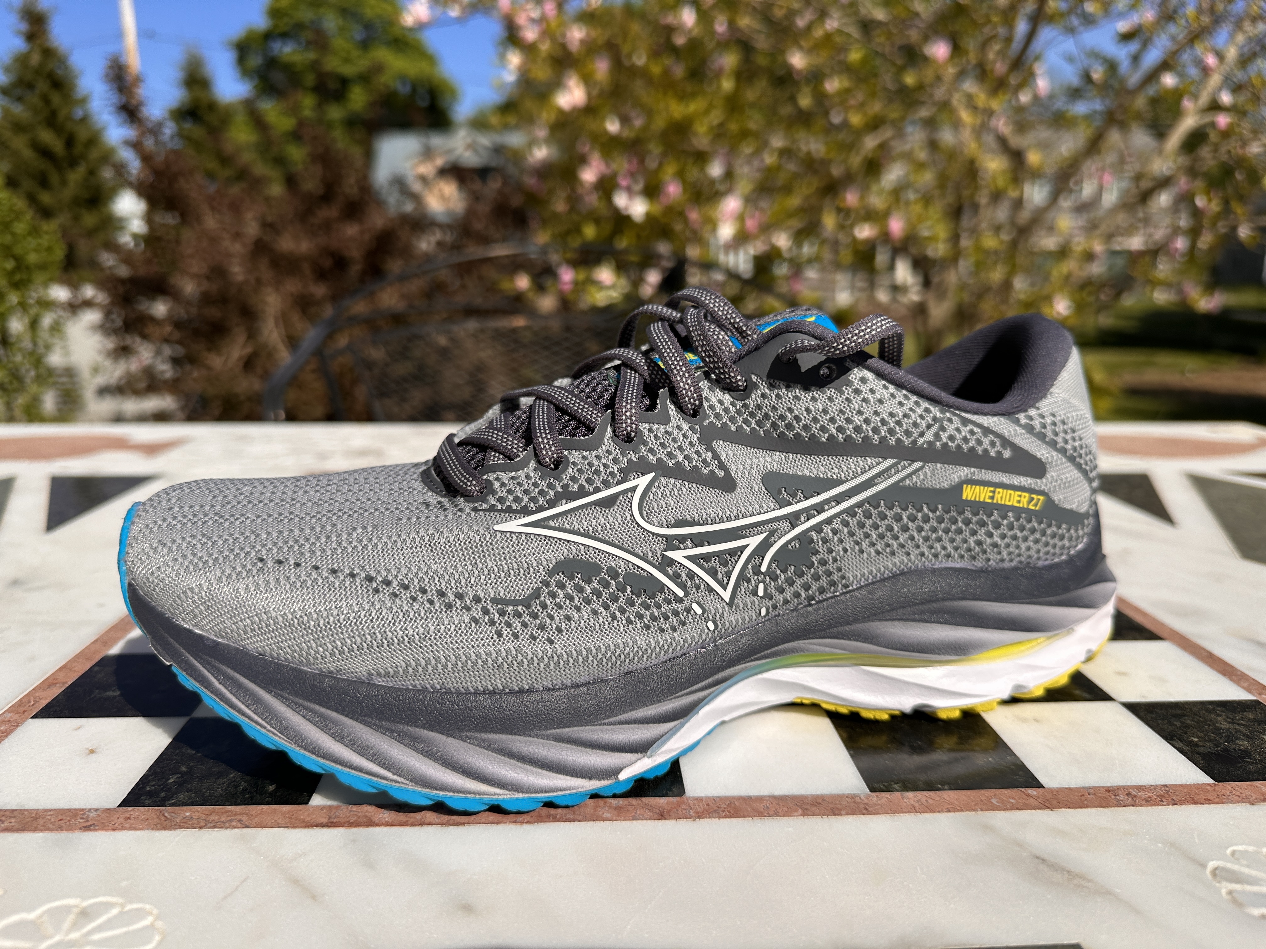 Mizuno Wave Rider 27 Shoe Review - FueledByLOLZ