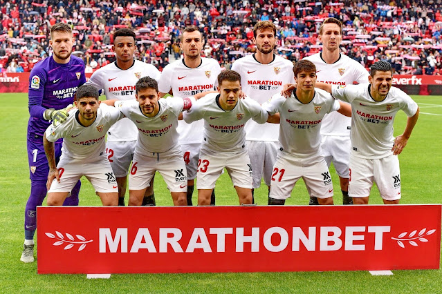 SEVILLA F. C. Temporada 2019-20. Vaclik, Koundñe, Joan Jordán, Franco Vázquez, Luuk De Jong. Banega, Jesús Navas, Reguilón, Óliver Torres, Nolito. Falta Diego Carlos en la foto. SEVILLA C. F. 1 🆚  C. D. LEGANÉS 0. Domingo 01/12/2019, 12:00 horas. Campeonato de Liga de 1ª División, jornada 15. Sevilla, estadio Ramón Sánchez Pizjuán: 33.648 espectadores. GOLES: ⚽1-0: 64', Diego Carlos.