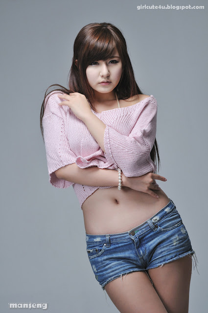 5 Ryu Ji Hye-Pink Sweater-very cute asian girl-girlcute4u.blogspot.com