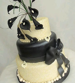 Wedding Cakes with calla lilies