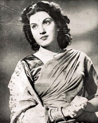 Munawar Sultana in 1950  film Pyar ki Manzil