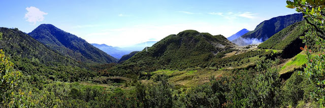 6 Gunung Terbaik di Jawa Barat