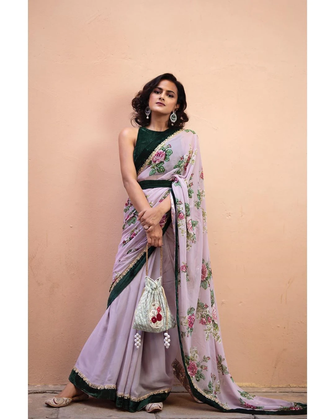 Actress Shraddha Srinath Beautiful Saree Pics