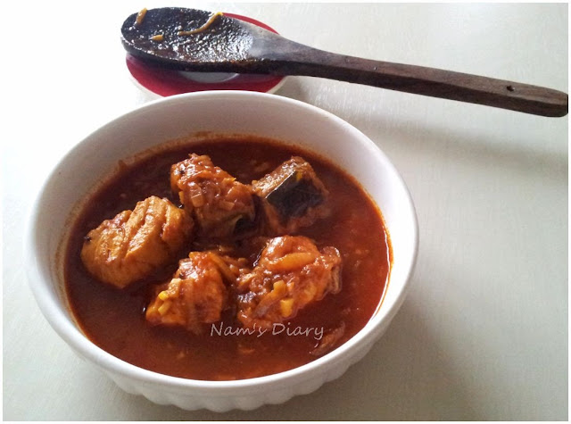 Meen Pulimulaku / Tangy & Hot Fish curry {Kerala style}