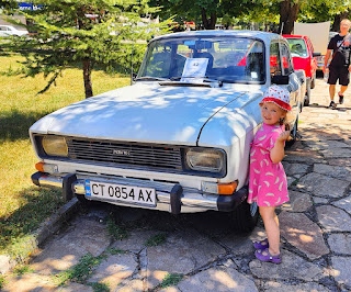 Rosie at the Classic Car Show