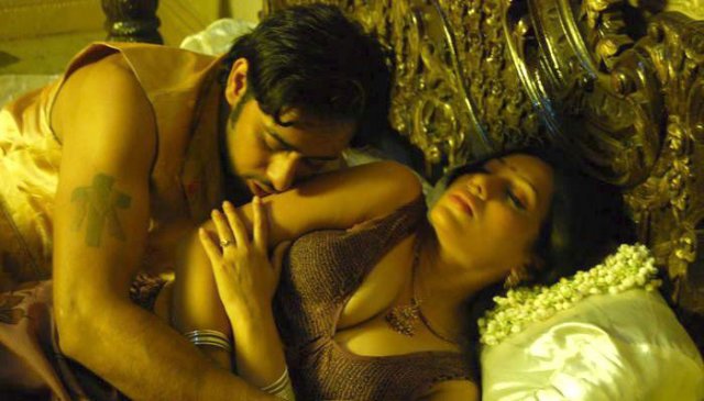 Devadasini Kadhai Movie 2011 Hot Photos