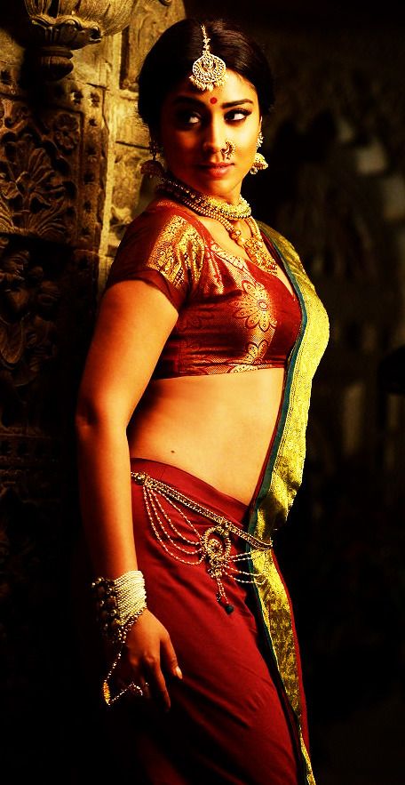 Actress ShriyaSaran Latest HD Images