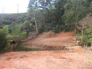 Margem de rio recentemente desmatada em Viçosa. Foto Ítalo Stephan