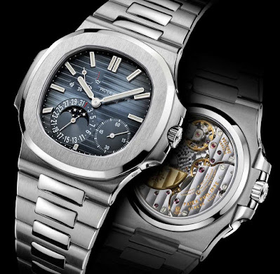 Patek Philippe nautilus moon phase 5712/