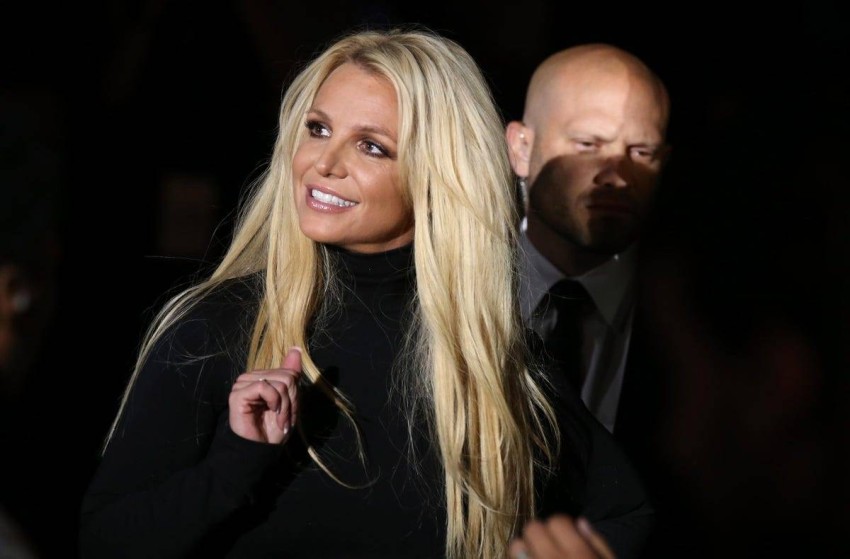 Britney Spears: 13 years I pretend I'm okay Famous American singer Britney Spears has apologized to her fans for not sharing the trauma she experienced as a result of the guardianship that has dominated her life since 2008.