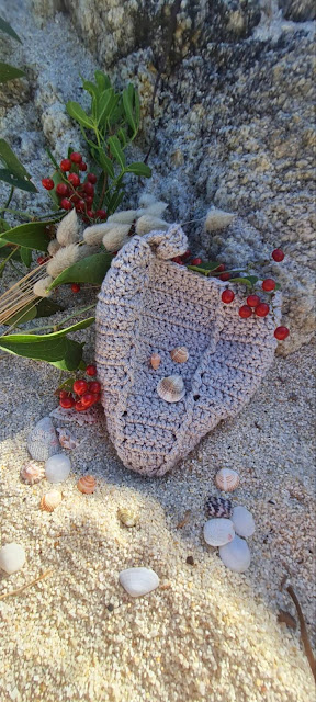 Crochet Shell Bag