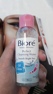 Biore-Perfect-Cleansing-Water-Oil-Clear