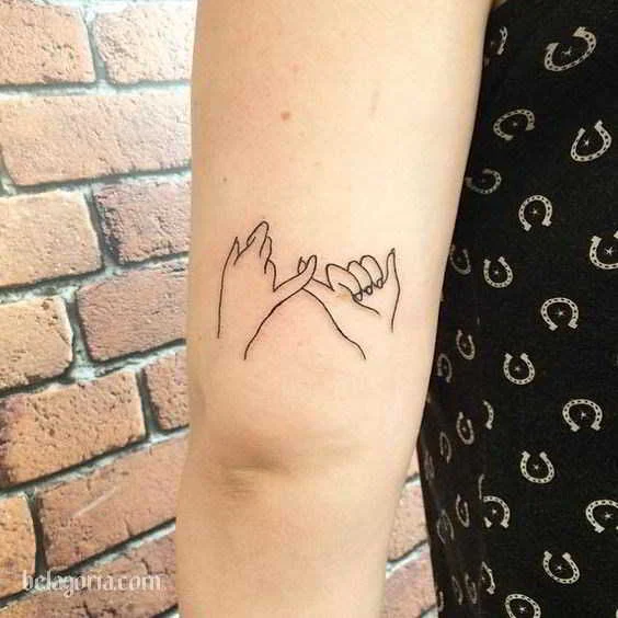 Un tatuaje de amistad eterna