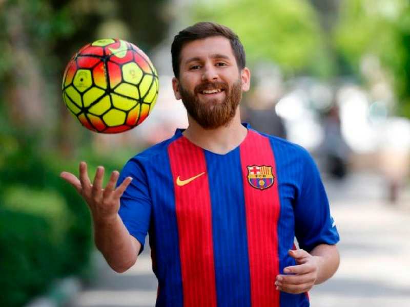 Akibat Mempunyai Persamaan Ketara Dengan Lionel  Messi  