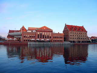 Paisaje del río Motlawa en Gdansk