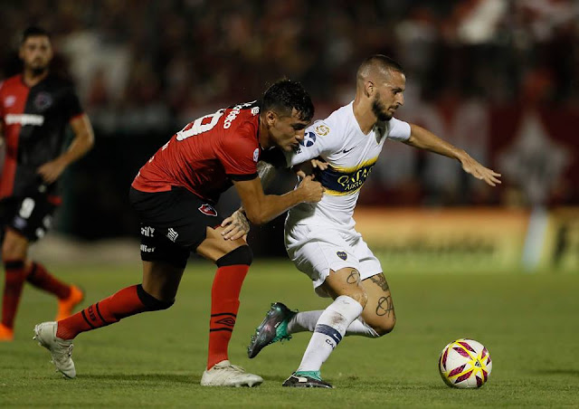 Boca igualó ante Newell's en el debut oficial de Gustavo Alfaro