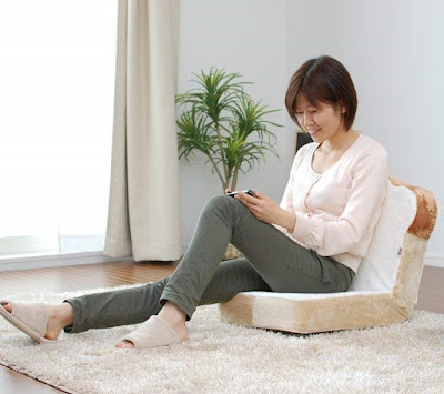 Zaisu Sliced Bread Adjustable Chair, You Can Sit Down Or Lay Down On This Bread